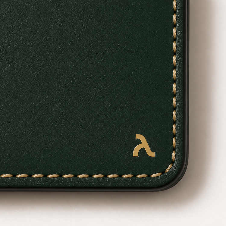 The Vanguard Card Sleeve – Forest Green